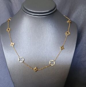 Chic 18k Gold Necklace 18"-20" with Geometric Charms